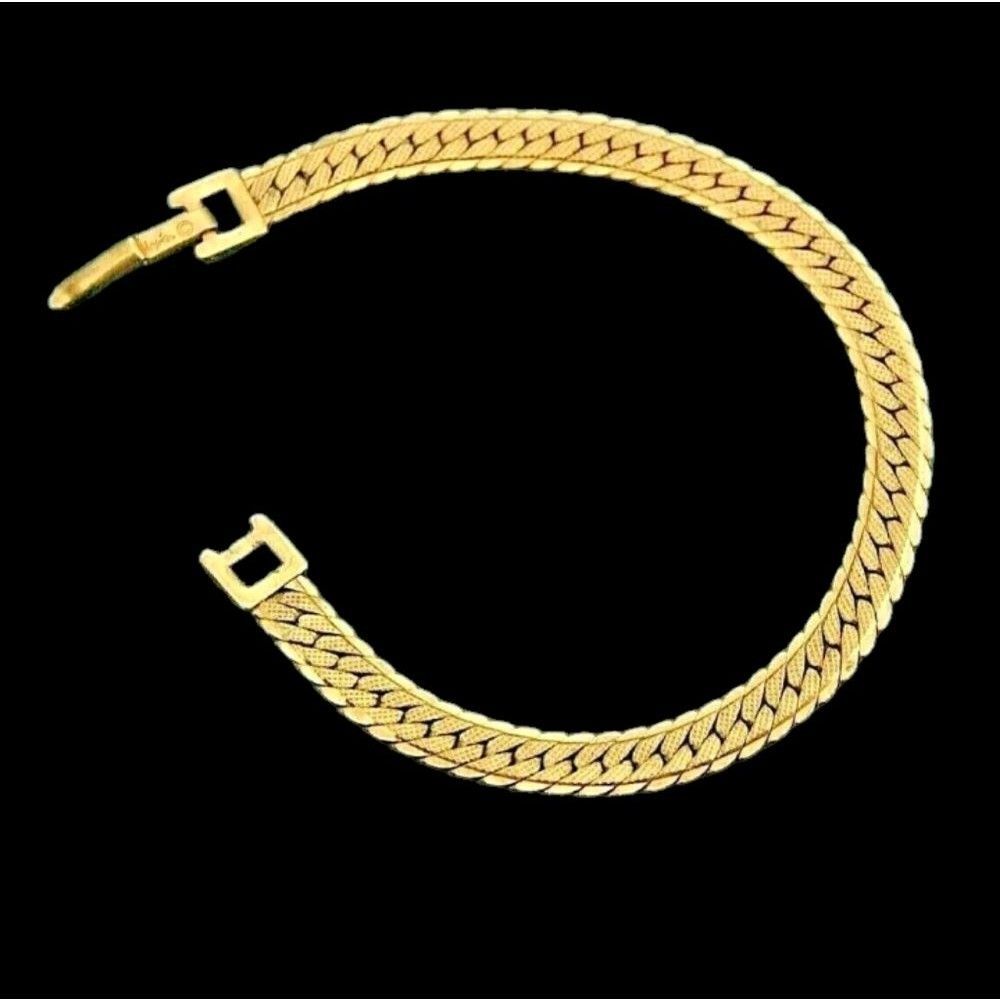 Signed Vintage Napier Gold tone Herringbone Bracelet 7.5 inches
